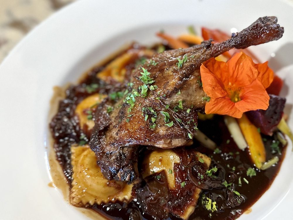 AUNTIE PESTO’S CAFE Updated July 2024 87 Photos & 62 Reviews 2104