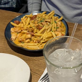Grillsmith - Wesley Chapel - Pasta Carbonara Dinner - American Near Me - Wesley Chapel, Florida Grillsmith - Wesley Chapel - Pasta Carbonara Dinner - American Near Me - Wesley Chapel, Florida
