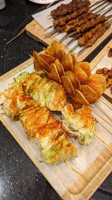 Xin Jiang Restaurant/Halal西域食府.清真 by null