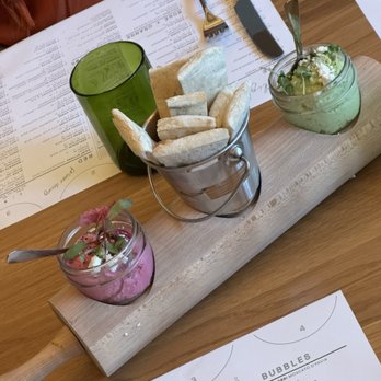 Sixty Vines - Wine Bars Near Me - Washington, DC, District of Columbia