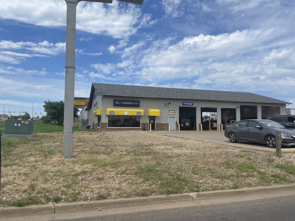 DICKINSON TIRE & SERVICE Updated August 2024 251 W 21st W, Dickinson, North Dakota Tires