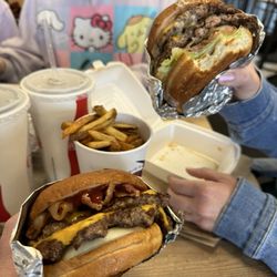 The AMAZING double bacon burgers!