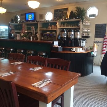 Love Lane Kitchen - Bar area - Breakfast & Brunch Near Me - Mattituck, New York Love Lane Kitchen - Bar area - Breakfast & Brunch Near Me - Mattituck, New York
