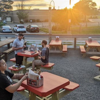 Tipsy Steer - Patio area - New American Near Me - Roseville, Minnesota