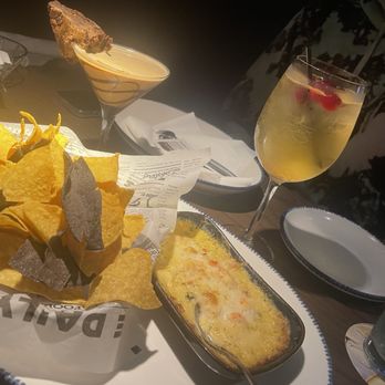 Red Lobster - Lobster Dip, Mocha Espresso Martini, Snow Globe Sangria - Seafood Near Me - Fairfield, California