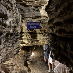 Mark Twain Cave