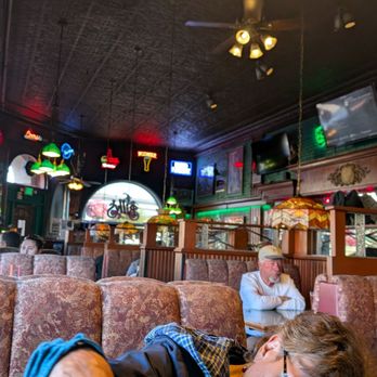 Billy's - American Near Me - Aberdeen, Washington Billy's - American Near Me - Aberdeen, Washington
