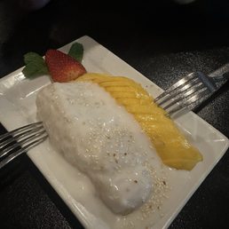 Mango sticky rice