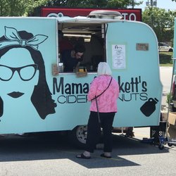 Mama Crokett’s Cider Donuts - Little trailer, hot fresh donuts.