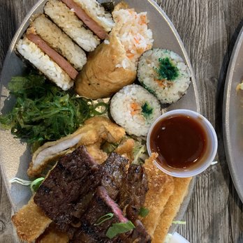 Da Kitchen Maui - Daily special bento - Hawaiian Near Me - Kihei, Hawaii