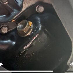 Jiffy Lube - leaking