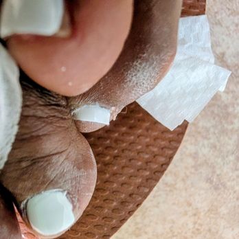 Happy Nails and Spa - Polish not all the way on the nail bed, visible cuticles sticking out - Nail Salons Near Me - Marina Del Rey, California Happy Nails and Spa - Polish not all the way on the nail bed, visible cuticles sticking out - Nail Salons Near Me - Marina Del Rey, California
