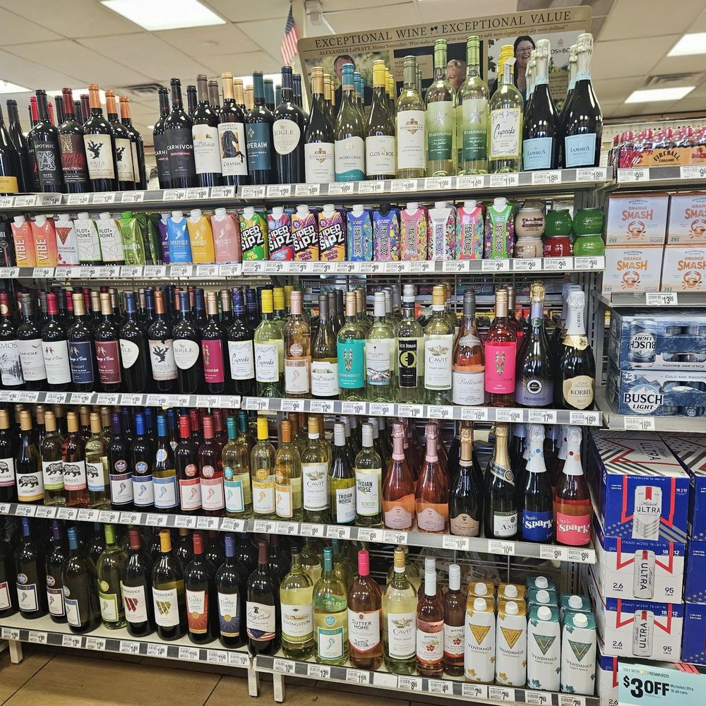 7-Eleven - 5/23/25 Wine anyone? - Convenience Stores Near Me - Falls Church, Virginia