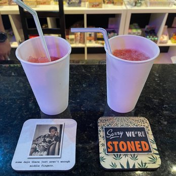 B Leaf - two cups of cold beverages - Vape Shops Near Me - Hollywood, Florida