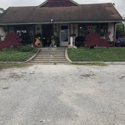 Gloria's Restaurant - Front entrance