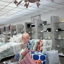 Pioneer Linens