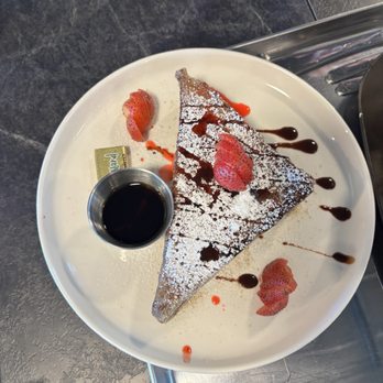 Motiq - French Toast - Coffee & Tea Near Me - Los Angeles, California Motiq - French Toast - Coffee & Tea Near Me - Los Angeles, California