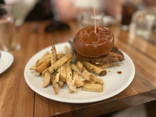 Wolfgang Puck Bar & Grill by null