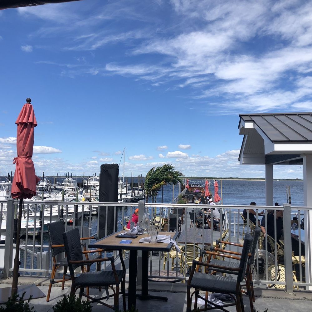 One Willow - Great view - Seafood Near Me - Highlands, New Jersey