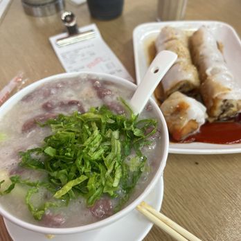 妹記生滾粥品 - beef congee and fried donut rice noodle roll - Congee Near Me - Hong Kong, HK