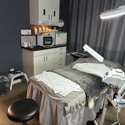 Jade Day Spa - Facial room