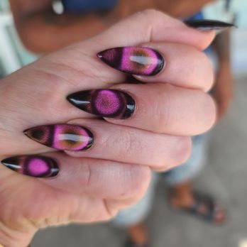 Organic Spa and Nails - Black hole nails. They're done with magnets. They are so insane! I love them - Nail Salons Near Me - Austin, Texas Organic Spa and Nails - Black hole nails. They're done with magnets. They are so insane! I love them - Nail Salons Near Me - Austin, Texas