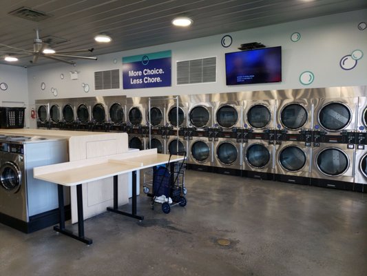 THE BIG CLEAN LAUNDROMAT - ROUND ROCK - Updated August 2024 - 33 Photos
