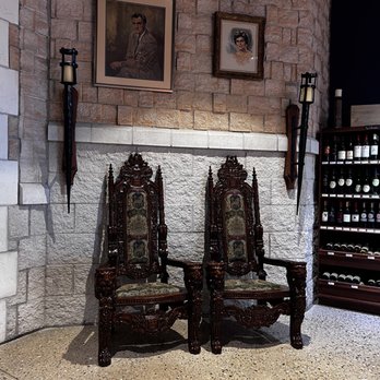 Mars Cheese Castle - Bakeries Near Me - Kenosha, Wisconsin Mars Cheese Castle - Bakeries Near Me - Kenosha, Wisconsin