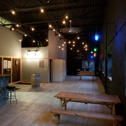 The Brewer's Collective - New, larger tasting room.
