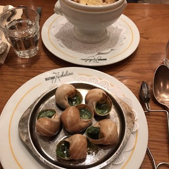 Bistrot Richelieu - Escargot and French onion soup - French Near Me - Paris, 01 Bistrot Richelieu - Escargot and French onion soup - French Near Me - Paris, 01