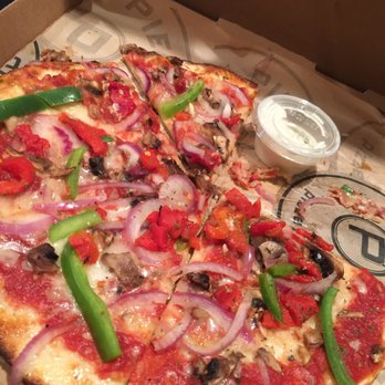 Pieology Pizzeria, Folsom - Always taste amazing and even during there busy lunch/dinner hours service is fast! Favorite pizza place! - Pizza Near Me - Folsom, California
