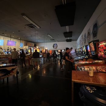 Lynn’s Arcade - Arcades Near Me - Seaside, California
