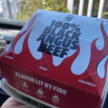 Carl's Jr - Burgers Near Me - Honolulu, Hawaii