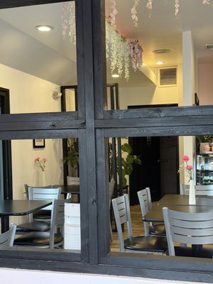 Sweet Piglet Bakery + Cafe by null