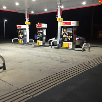 Shell - West Newton Shell -- 979 Watertown Street / Route 16, West Newton           Gas Station - Gas Stations Near Me - West Newton, Massachusetts