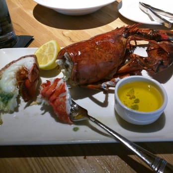 Devon Seafood & Steak - Lobsta! - Seafood Near Me - Oakbrook Terrace, Illinois