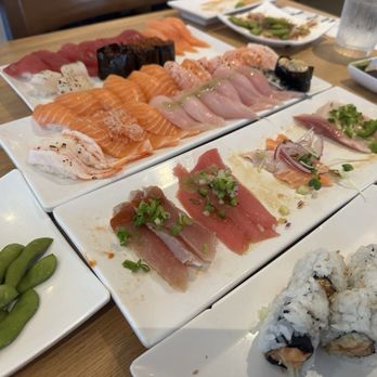X-Fish - Spicy Salmon Roll, Edamame, Various Carpaccio, Various Nigiri - Sushi Bars Near Me - Brea, California X-Fish - Spicy Salmon Roll, Edamame, Various Carpaccio, Various Nigiri - Sushi Bars Near Me - Brea, California