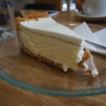 Five Elephant - the infamous cheesecake - Cafes Near Me - Berlin, BE