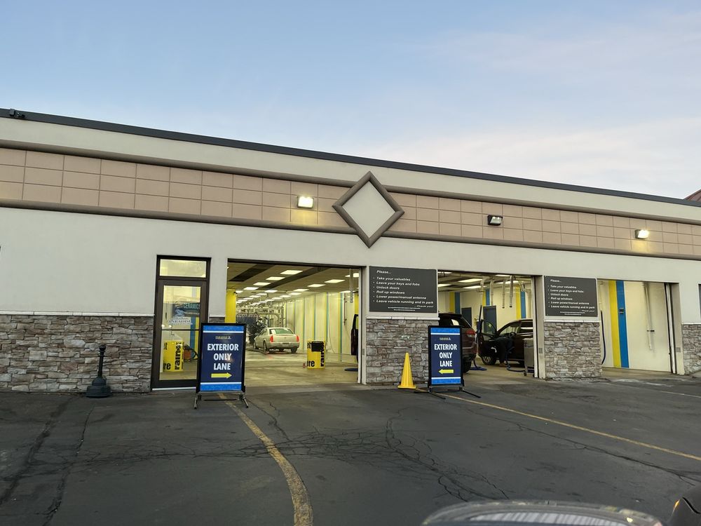 PARADISE CAR WASH & DETAIL CENTER Updated July 2024 48 Photos & 104