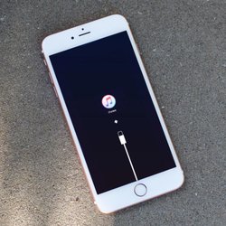 iFIX FAST - Phone Repair on The Spot