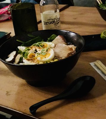 Kinjo Kitchen + Cocktails by null