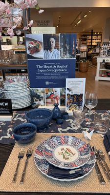 Williams-Sonoma by null