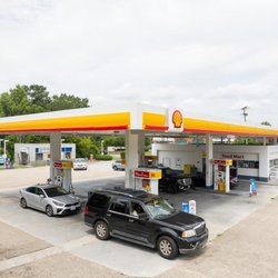 Shell - Fuel up at Shell located at 5537 Richmond Road, Williamsburg, VA!