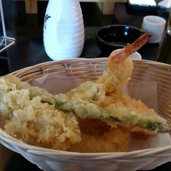 Sumo Sushi - Combo tempura - two large shrimp and four pieces of vegetable. Light, crisp, and delicious! - Sushi Bars Near Me - Maple Valley, Washington Sumo Sushi - Combo tempura - two large shrimp and four pieces of vegetable. Light, crisp, and delicious! - Sushi Bars Near Me - Maple Valley, Washington