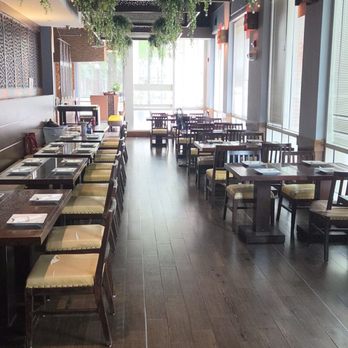 Pasara Thai - Thai Near Me - Alexandria, Virginia