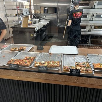 Kizza Pizza - Chicago pie Selection - Pizza Near Me - Cedar Park, Texas