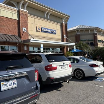 Blueberry's Grill - Breakfast & Brunch Near Me - Myrtle Beach, South Carolina