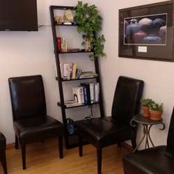 Dalton Clinic of Chiropractic - Relax while you wait!