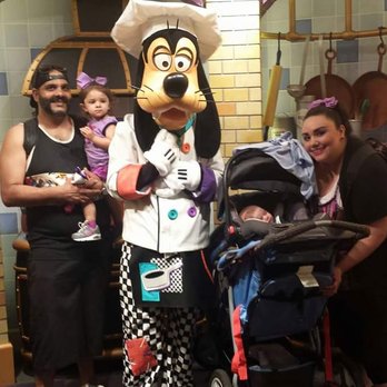 Goofy's Kitchen - Wake up kid we are here. You are missing it wake up. - American Near Me - Anaheim, California