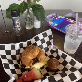 Café 336 - Brunch Special - Breakfast & Brunch Near Me - Guntersville, Alabama Café 336 - Brunch Special - Breakfast & Brunch Near Me - Guntersville, Alabama